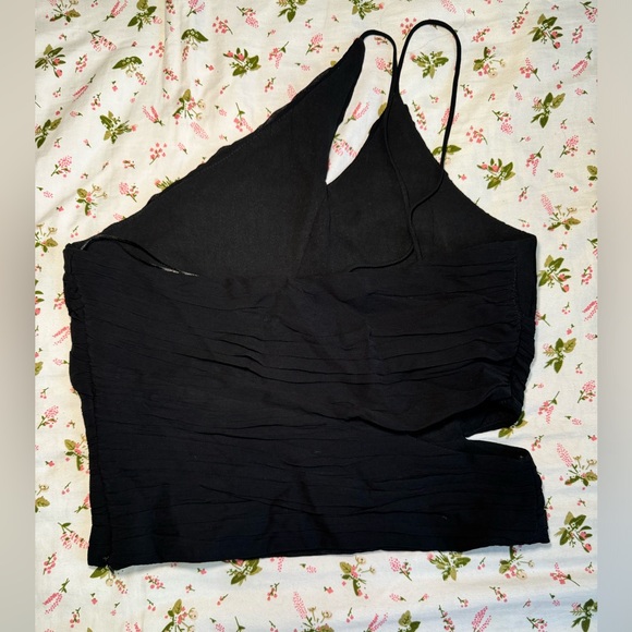 ZARA Asymmetrical Crop Top (XS) - Picture 2 of 4